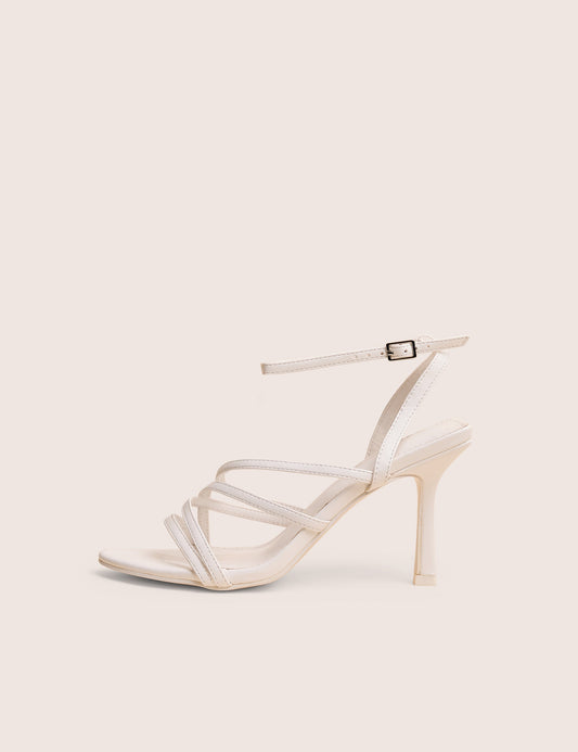 Free Spirit White Strappy Round Toe Mid Heels